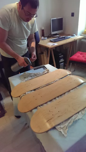 World 2 Skate Spot Boards Preperation