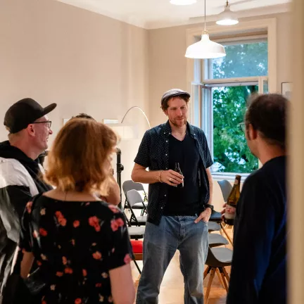 drupal meetup interessierte meschen im gespräch