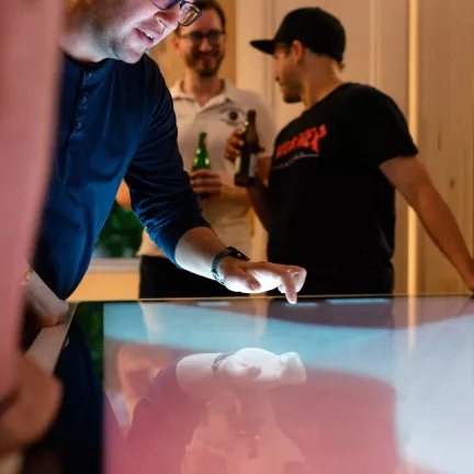 drupal meetup interessierte meschen im gespräch