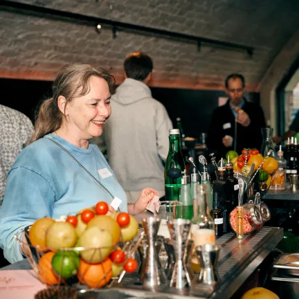 cocktail connection event